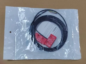 Kostenloser Versand 1 Stück Codierter Sensor EN1088 VDE0660-209 Schalter Neu Qualitätssicherung - Bild 1 von 5