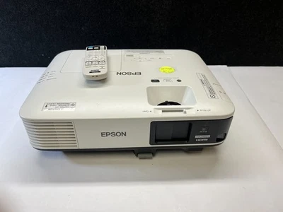 Epson PowerLite 2250U 3LCD WUXGA Projector 5000 Lumens 1340 Lamp Hours Tested - Image 1 of 4