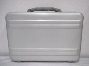 Zero Zero Halliburton Attache Case Business Bag Leather 12.2 inch - Picture 1 of 10