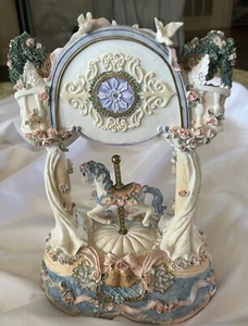 Cute Classic Treasures Wind Up Musical Animated Horse Carousel Plays Entertainer - Picture 1 of 7