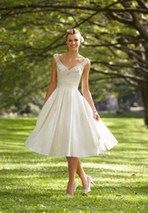 Mori Lee by Madeline Gardner Voyage Collection Wedding Dress Size 8 Ivory New - Picture 1 of 12