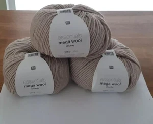 100 g (!) Rico Design Essentials Mega Wool Chunky Beige 115 m Schurwolle Wolle - Bild 1 von 4