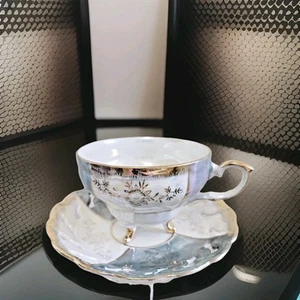 VTG Napco Ceramic Made in Japan Lusterware 3 Footed Tea Cup & Saucer Set - Picture 1 of 8