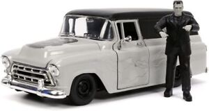 Universal Monsters - Chevy Suburban 1957 with Franksenstein 1:24 Scale Hollywood