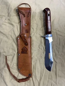 Puma White Hunter 6399  1970 wood handle excellent condition never used - Picture 1 of 7