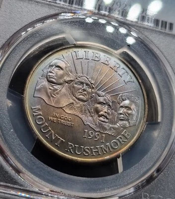 1991 D Mount Rushmore Half Dollar Commemorative - RAINBOW TONED PCGS MS67 #64584 - Image 1 of 4