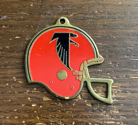 Vintage Atlanta Falcons NFL Russ Brand Football Helmet Brass Keychain Key Ring Cover