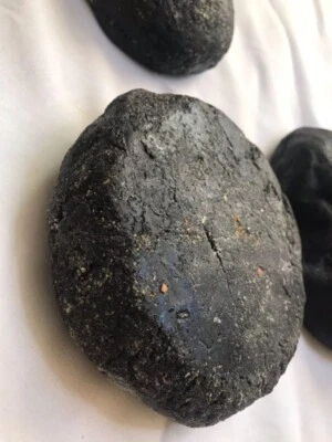 Ámbar gris/gris 100 % orgánico 120 años raro ámbar gris crudo 1 g Foto 1 de 2