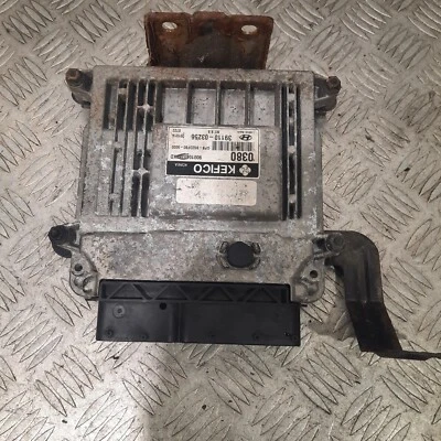 2013 HYUNDAI I20 MK1 1.25 PETROL ECU ENGINE CONTROL UNIT 9001040380KD #9 - Image 1 of 3