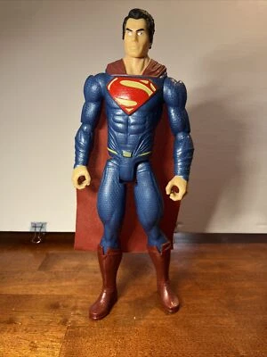 "Figura de acción coleccionable de Superman Mattel 2015 DC Comics de 12"" pulgadas" Foto 1 de 3