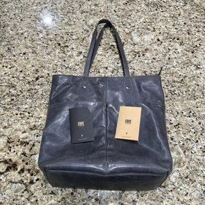 FRYE MELISSA Ice Gray Pull-Up Leather Tote Carryall Shoulder Bag Padded Pocket - Picture 1 of 24
