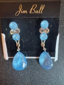 Light Blue Opalescent Jim Ball Crystal Earrings NWT SALE! - Picture 1 of 1