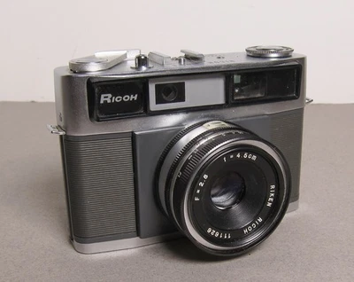 Câmera telêmetro Ricoh 300 S com lente Riken 4,5cm f/2.8 - TESTADO FUNCIONA MUITO BEM - Imagem 1 de 4