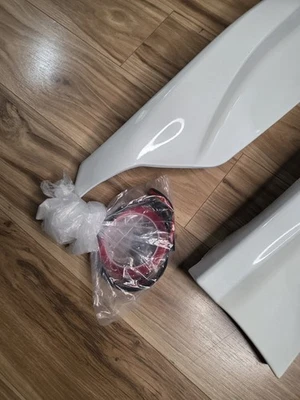 Rear Bumper Side Lips 2016-17 Honda Accord Pearl White  - Image 1 of 4