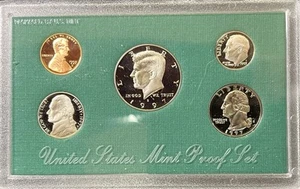 1997 U.S Mint Proof Set Original Government Packaging OGP - Picture 1 of 4