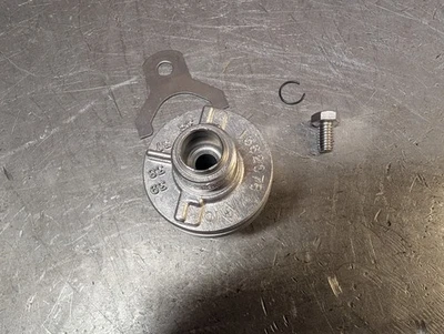 th400 speedometer housing 36-39 tooth OEM original - Image 1 of 4