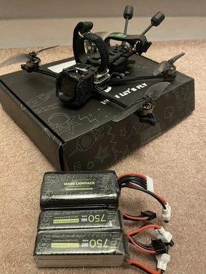 Flywoo explorer LR4 O4 Pro with 3x battery BNF DJI  - Image 1 of 4