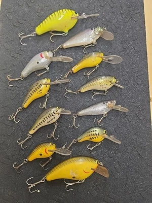 (11) Lote de 11 señuelos de pesca vintage Bagley Balsa Crankbait MIRA FOTOS  Foto 1 de 4
