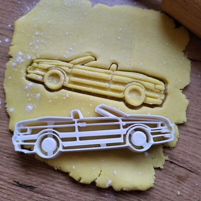 NEU Audi 80 Cabrio Ausstecher Form  Ausstechform Auto Cutter Salzteig - Bild 1 von 4