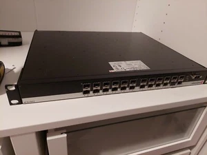 enterasys C2G170 24 port SFP gigabit managed switch - Picture 1 of 2