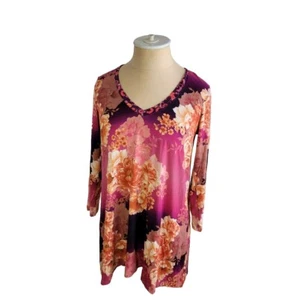 Johnny Was Carina V-Ausschnitt Swing Tunika T-Shirt Gr. XS Blumen Boho Reise Kreuzfahrt - Bild 1 von 8