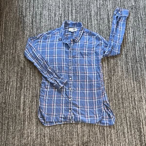 Old Navy Junior Girls Boyfriend Shirt Size XL (14) Blue Pink Plaid Long Sleeve - Picture 1 of 7