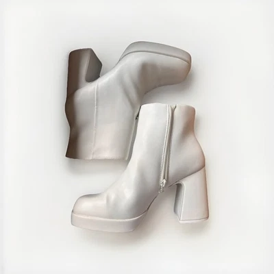 Botines Madden Girl Mujer Plataforma Activate Talla US 10M Blanco París Foto 1 de 4