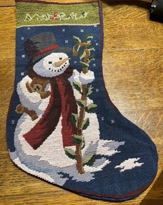 Tapiz Medias de Navidad Muñeco de Nieve Oso de Peluche Acebo Azul Verde Hombre de Nieve Usado - Imagen 1 de 4