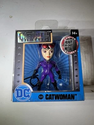 Figura DC Metals Catwoman #M391 Die Cast 2.5" DC Completa tu colección! Foto 1 de 4