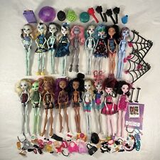 Huge Lot Monster High Dolls 18 Plus Random Accessories