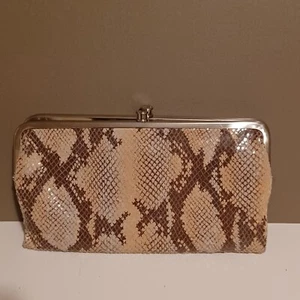 Hobo Lauren Clutch Wallet Harvest Snake Snakeskin Print 100% Leather - Picture 1 of 7