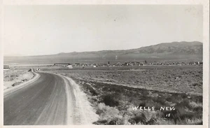 Wells, Nevada Road and town - Picture 1 of 2