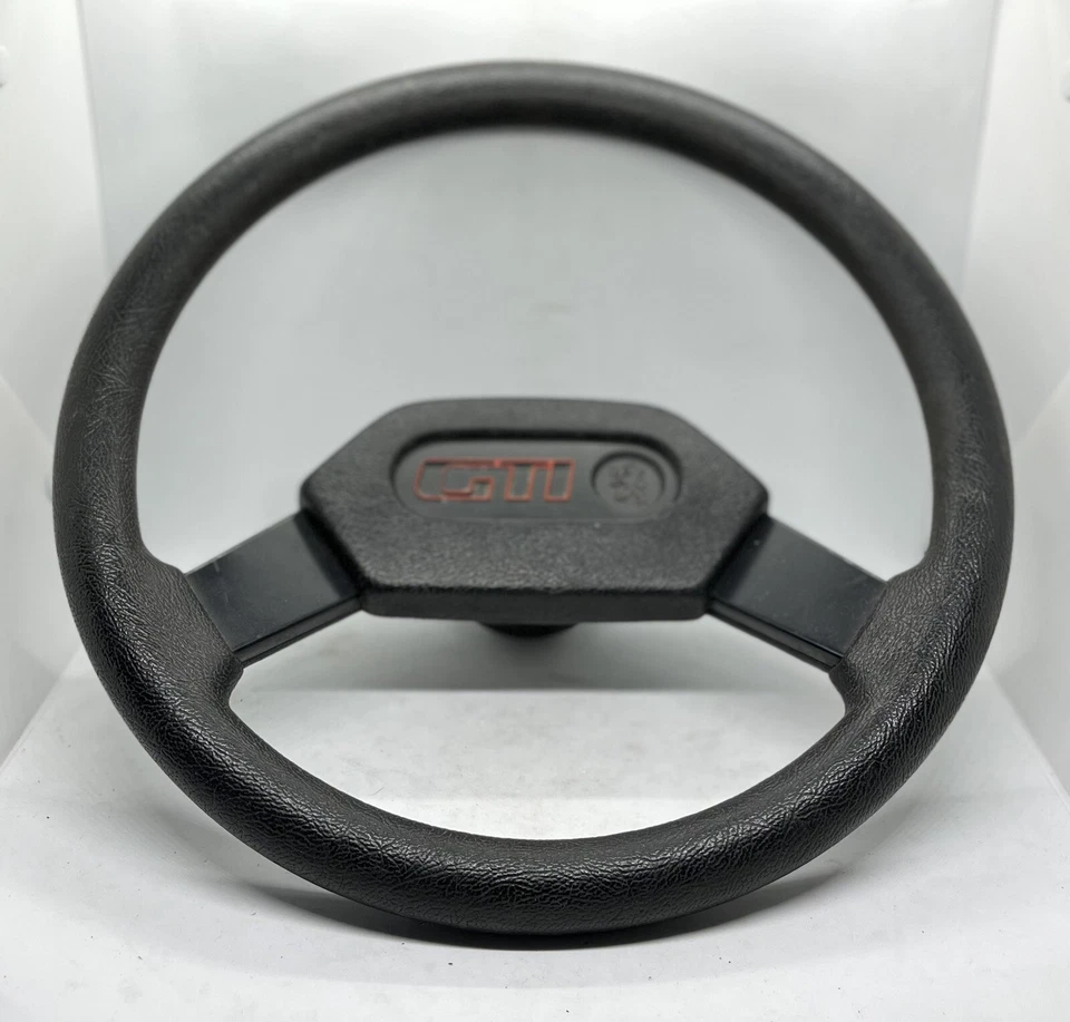 VOLANTE PEUGEOT 205 GTI FASE UNO Foto 1 de 4