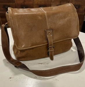 Vintage LL Bean Brown Leather Soft Messenger Bag Nice Size Briefcase Carry On - Picture 1 of 24