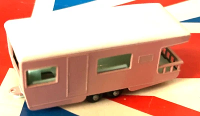 LESNEY MATCHBOX Nº23 REMOLQUE CARAVANA ROSA Foto 1 de 4