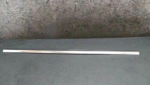 ##1Y195-080 Mercedes W204 Coupe Fenster Schiene Blende Vorne Links A2047252765 - Picture 1 of 4