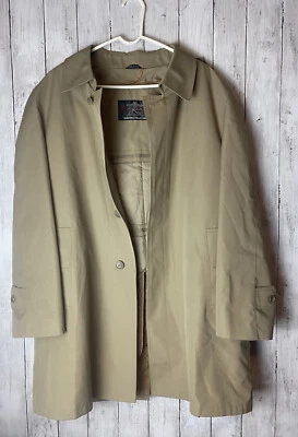 Oleg Cassini Tan Trench Rain Coat All Season Zip Thinsulate Lining  Sz42 NICE!!! - Image 1 of 4