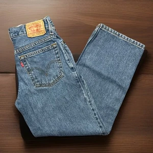 Levi's Sz 12R 26x25.5) Boys Relaxed Medium Wash Denim Straight Leg Jeans - Picture 1 of 7