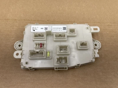 721455. Acura TLX 2021-2023 Power Supply Body Control Module Fuse Box OEM - Image 1 of 4