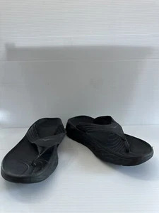 Hoka One One Ora Recovery Thongs Men’s Size 12 Sandals Flip Flops Black - Picture 1 of 10