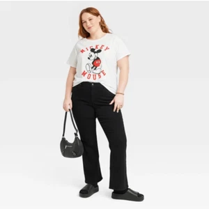 Disney Mickey Mouse Women’s Large White Crewneck Short Sleeve T-Shirt Tee Top - Picture 1 of 6