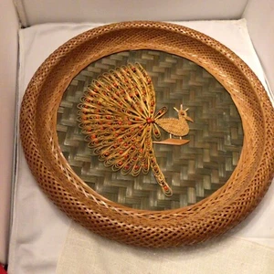 Vintage RATTAN WICKER PEACOCK ‘70s WALL HANGING - 14.5” - Picture 1 of 2