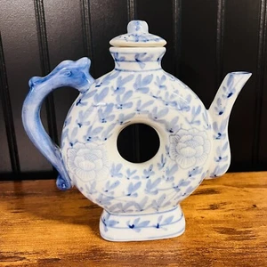 Vintage Chinoiserie Doughnut Donut Shape Oriental Teapot Blue White Deco 7.5” - Picture 1 of 12