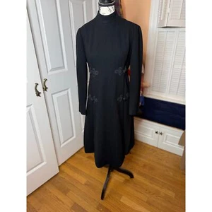 Vintage Geoffrey Beene Black Crepe dress - Picture 1 of 7