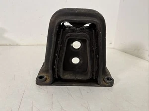 Mercedes W107, W114 - W126 560 Rubber Diff Mount 1233511142 - Picture 1 of 5
