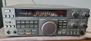 Récepteur KENWOOD R-5000 et convertisseur VC-20 VHF en très bon état - Photo 1/10