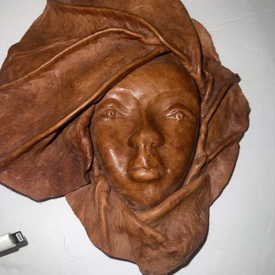 Máscara facial africana de cuero vintage para mujer auténtica hecha a mano única original Foto 1 de 4