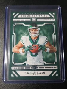 Braelon Allen - Photogenic Football 2024 - Jets - Rookie Portraits - RC - Bild 1 von 2