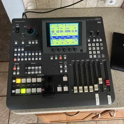 Panasonic AG-MX70P Digital Audio-Video Mixer 8-IN Video Switcher - NO Power Cord - Image 1 of 4