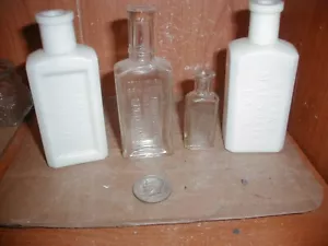 Medicine Bottles Lot of 4 early-20th Century See Pictures - Picture 1 of 7